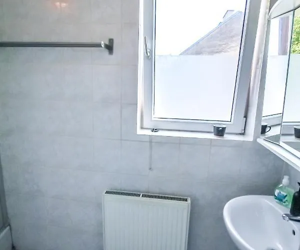 Luxurious South Of Lv8 Apartment