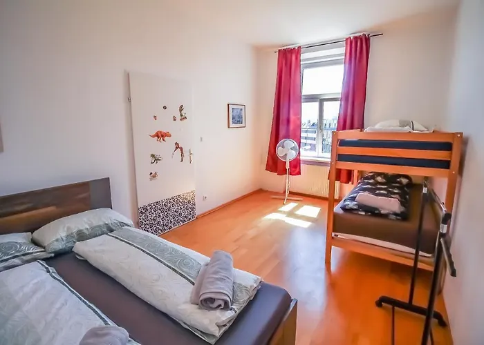 Luxurious South Of Lv8 Vienna