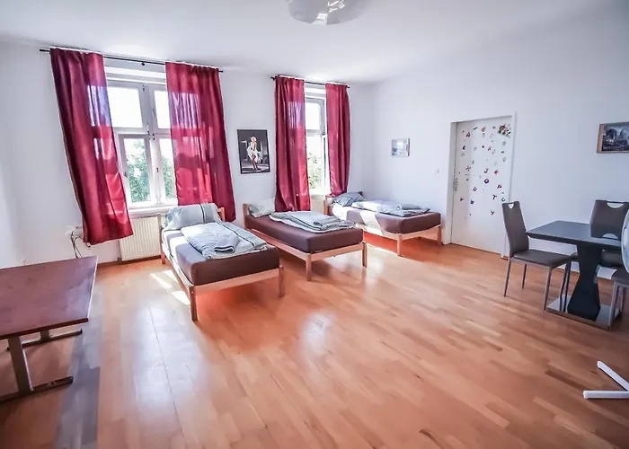 Luxurious South Of Lv8 Vienna